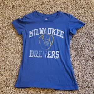 Women's Size Medium Milwaukee Brewers Shirt